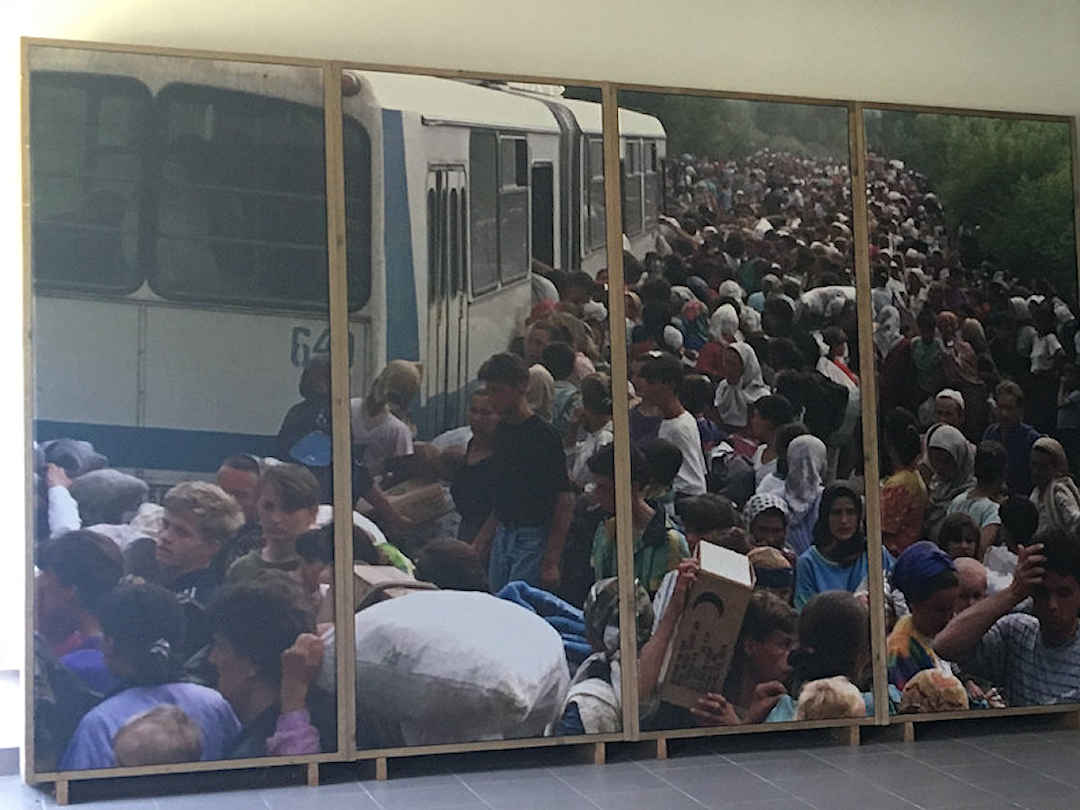 Refugee buses Srebrenica