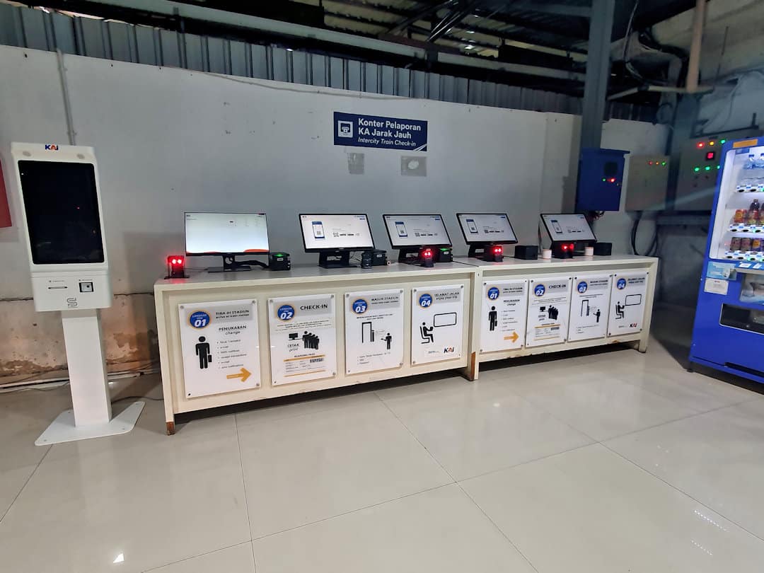 check in stations stasiun tugu yogyakarta
