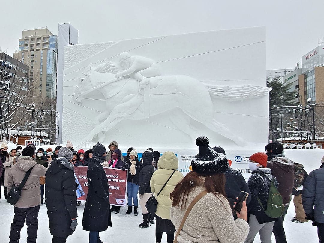 giant sculpture odori park giant sculpture odori park