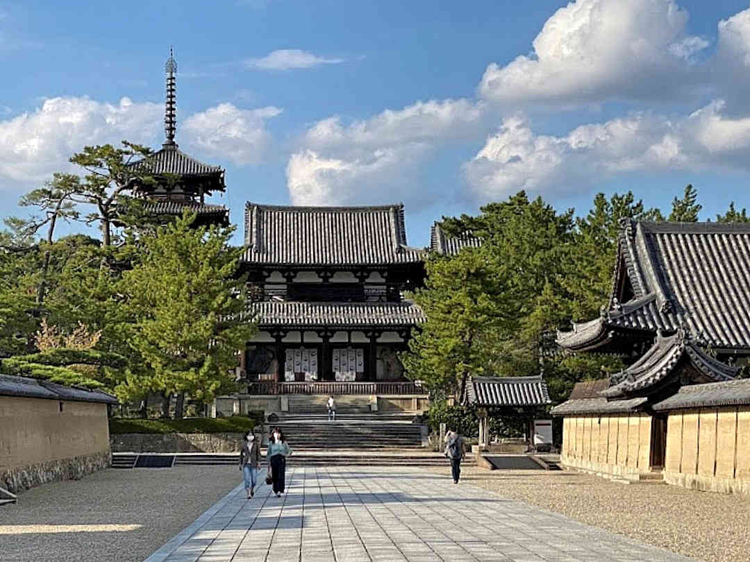 hōryū ji in nara