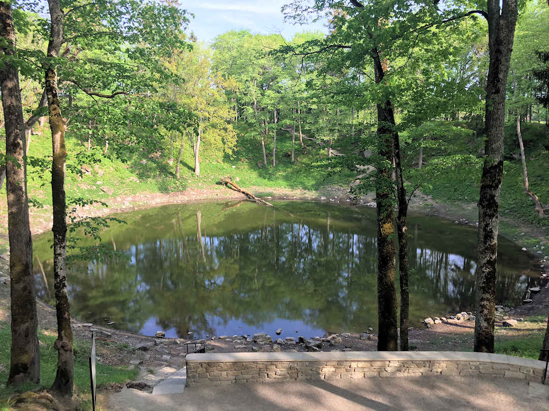 kaali meteorite crater