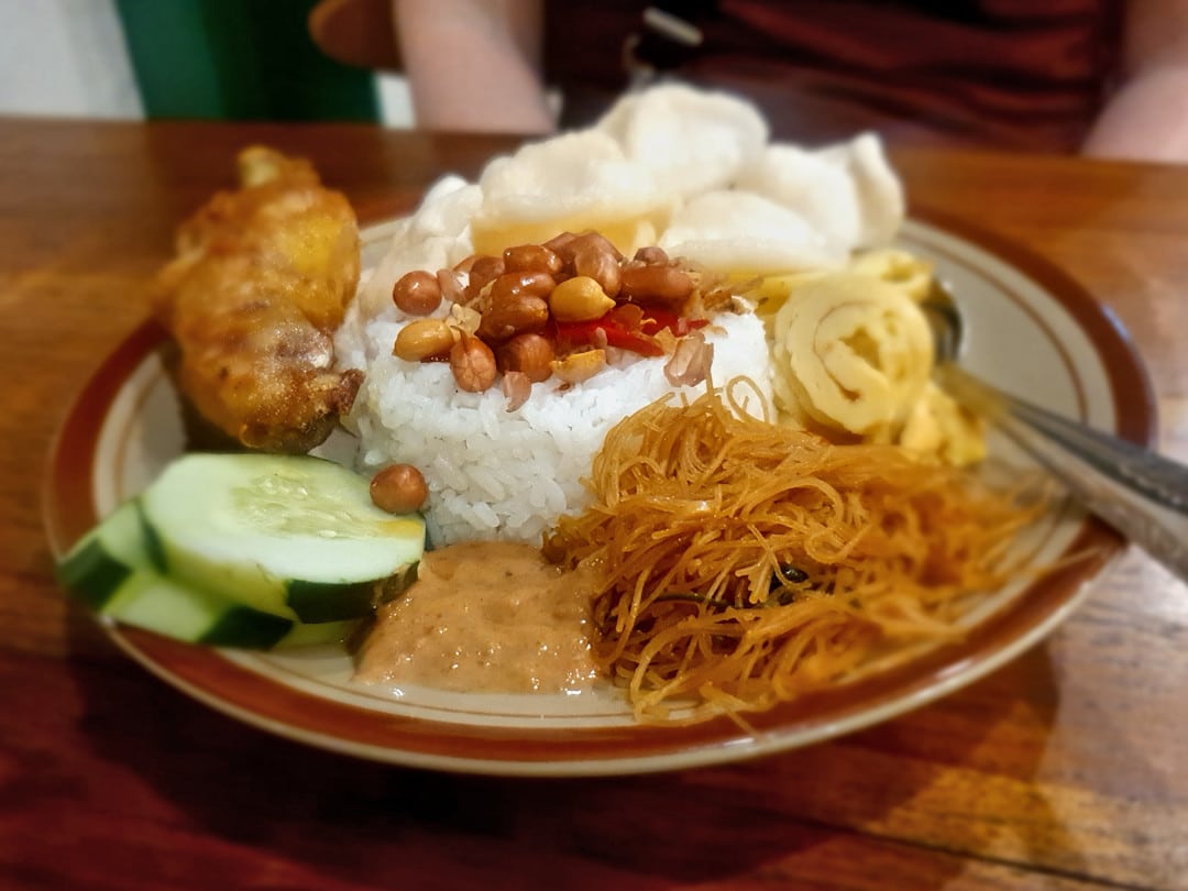 meal at selawase wedangan yogyakarta