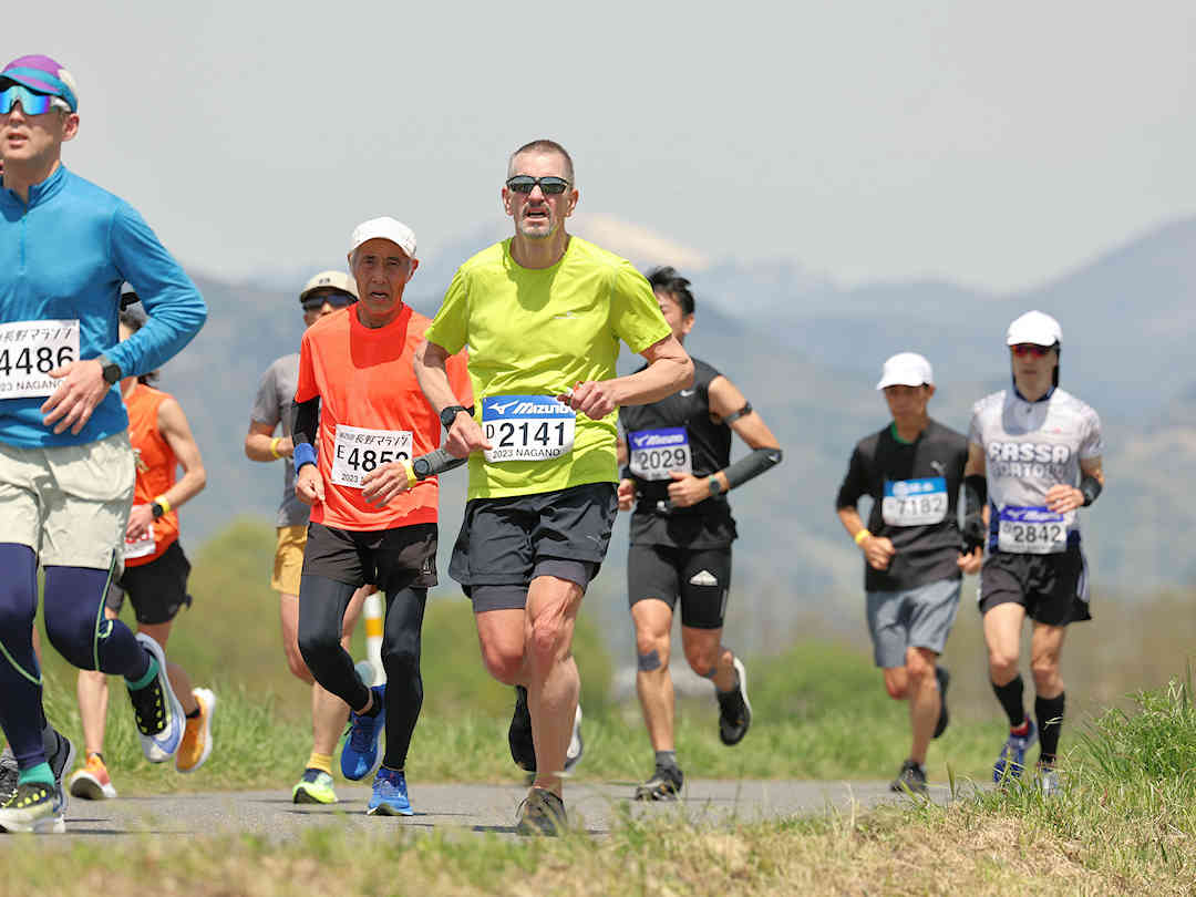 Paul midway through Nagano Marathon