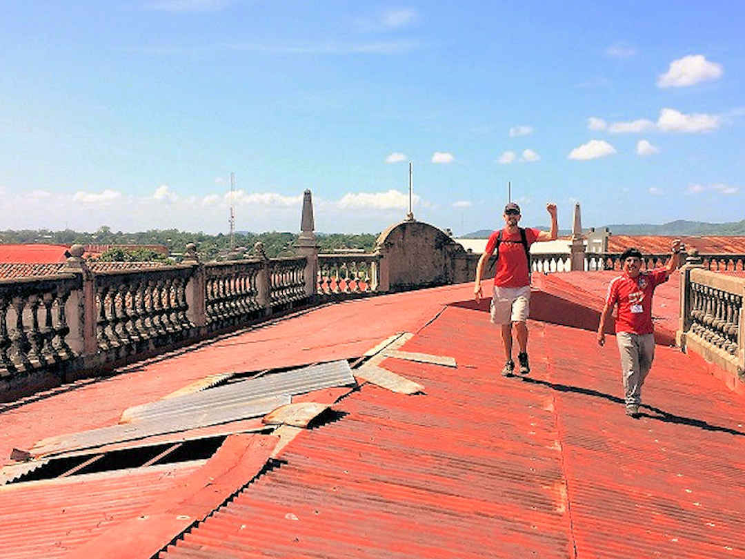 paul on the roof of leon museo de la revolucion