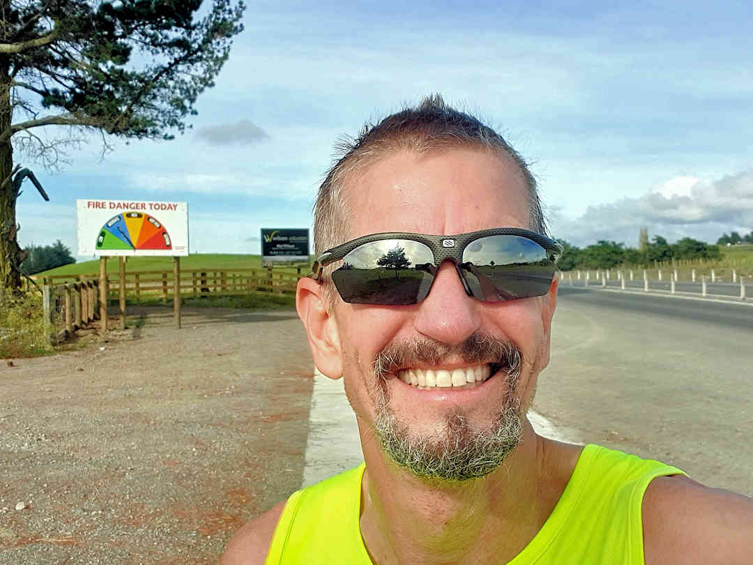 Paul wearing Rudy Project Rydon sunglasses on long run Paul wearing Rudy Project Rydon sunglasses on long run