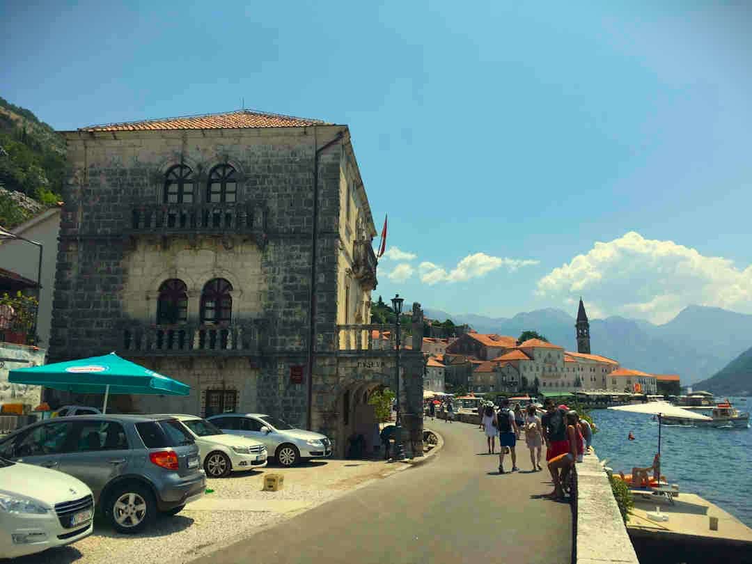 perest waterfront and tourists