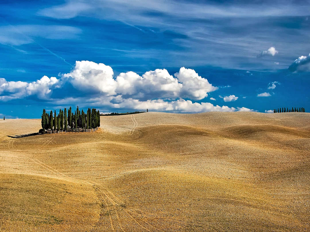 Offbeat Tuscany itineraries: How to explore the best of the region with(out) a car